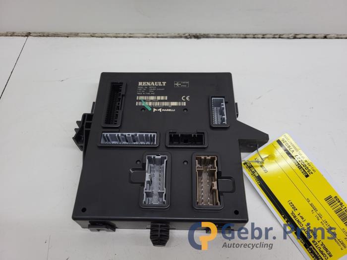 Gebruikte Bodycontrol Module Renault Trafic (1FL/2FL/3FL/4FL) 2.0 dCi 16V 130 Prijs € 90,75 Inclusief btw aangeboden door Autorec. Gebr. Prins b.v.