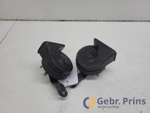 Gebruikte Toeter Tesla Model X 90D Prijs € 20,00 Margeregeling aangeboden door Autorec. Gebr. Prins b.v.