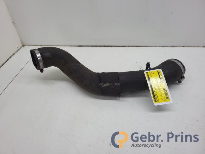 Gebruikte Intercooler Slang Ford Ranger 3.2 TDCI 20V 4x4 Prijs € 30,00 Margeregeling aangeboden door Autorec. Gebr. Prins b.v.