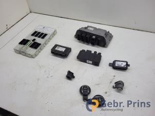 Gebruikte Kontaktslot + computer Mini Mini (F56) 1.5 12V Cooper Prijs € 200,00 Margeregeling aangeboden door Autorec. Gebr. Prins b.v.