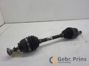 Gebruikte Homokineetas links-voor Mini Mini (F56) 1.5 12V Cooper Prijs € 200,00 Margeregeling aangeboden door Autorec. Gebr. Prins b.v.