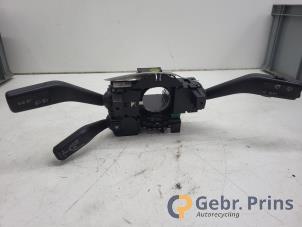 Gebruikte Licht + Raw Schakelaar Volkswagen Passat (3C2) 2.0 FSI 16V Prijs € 30,00 Margeregeling aangeboden door Autorec. Gebr. Prins b.v.