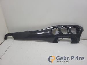Gebruikte Dashboard sierlijst Mercedes B (W246) 1.6 B-180 BlueEFFICIENCY Turbo 16V Prijs € 75,00 Margeregeling aangeboden door Autorec. Gebr. Prins b.v.