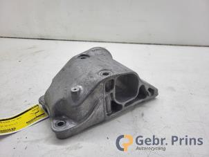 Gebruikte Motorrubber Mercedes B (W246) 1.6 B-180 BlueEFFICIENCY Turbo 16V Prijs € 50,00 Margeregeling aangeboden door Autorec. Gebr. Prins b.v.