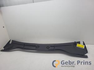 Gebruikte Paravan Mercedes B (W246) 1.6 B-180 BlueEFFICIENCY Turbo 16V Prijs € 30,00 Margeregeling aangeboden door Autorec. Gebr. Prins b.v.