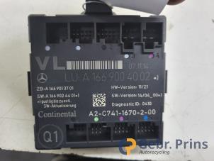 Gebruikte Deur module Mercedes B (W246) 1.6 B-180 BlueEFFICIENCY Turbo 16V Prijs € 25,00 Margeregeling aangeboden door Autorec. Gebr. Prins b.v.