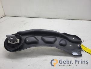 Gebruikte Draagarm links-achter Mercedes B (W246) 1.6 B-180 BlueEFFICIENCY Turbo 16V Prijs € 25,00 Margeregeling aangeboden door Autorec. Gebr. Prins b.v.