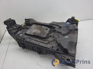 Gebruikte Adblue tank Peugeot 308 (L3/L8/LB/LH/LP) 1.6 BlueHDi 120 Prijs € 350,00 Margeregeling aangeboden door Autorec. Gebr. Prins b.v.