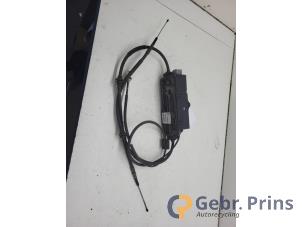 Gebruikte Handrem Mechaniek BMW X6 (E71/72) xDrive35i 3.0 24V Prijs € 250,00 Margeregeling aangeboden door Autorec. Gebr. Prins b.v.