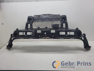 Gebruikte Bumperbalk achter BMW X6 (E71/72) xDrive35i 3.0 24V Prijs € 75,00 Margeregeling aangeboden door Autorec. Gebr. Prins b.v.