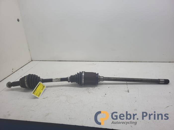 Gebruikte Steekas rechts-voor BMW X6 (E71/72) xDrive35i 3.0 24V Prijs € 175,00 Margeregeling aangeboden door Autorec. Gebr. Prins b.v.