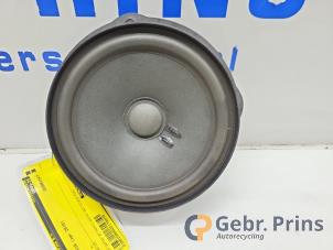 Gebruikte Luidspreker Skoda Octavia Combi (5EAC) 1.5 TSI Evo 16V Prijs € 20,00 Margeregeling aangeboden door Autorec. Gebr. Prins b.v.