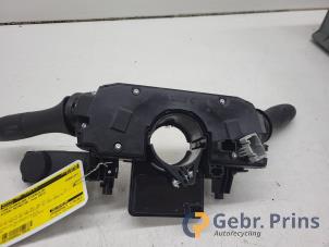 Gebruikte Combischakelaar Stuurkolom Nissan Primastar 2.0 dCi 150 Prijs € 121,00 Inclusief btw aangeboden door Autorec. Gebr. Prins b.v.