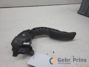 Gebruikte Gaspedaal Nissan Primastar 2.0 dCi 150 Prijs € 48,40 Inclusief btw aangeboden door Autorec. Gebr. Prins b.v.