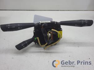 Gebruikte Licht + Raw Schakelaar Fiat Punto III (199) 0.9 TwinAir Prijs € 50,00 Margeregeling aangeboden door Autorec. Gebr. Prins b.v.