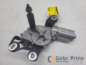 Gebruikte Ruitenwissermotor achter Volkswagen Golf V (1K1) 1.4 16V Prijs € 20,00 Margeregeling aangeboden door Autorec. Gebr. Prins b.v.