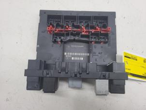Gebruikte Bodycontrol Module Volkswagen Golf V (1K1) 1.4 16V Prijs € 30,00 Margeregeling aangeboden door Autorec. Gebr. Prins b.v.