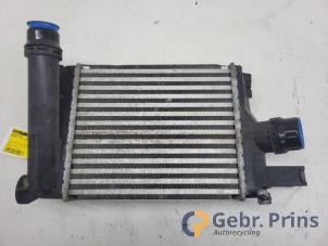 Gebruikte Intercooler Renault Clio IV Estate/Grandtour (7R) 0.9 Energy TCE 90 12V Prijs € 50,00 Margeregeling aangeboden door Autorec. Gebr. Prins b.v.