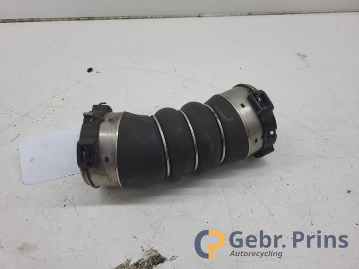 Gebruikte Turboslang BMW 3 serie Touring (F31) 330d 3.0 24V Prijs € 20,00 Margeregeling aangeboden door Autorec. Gebr. Prins b.v.