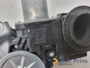 Gebruikte Ruitmechaniek 4Deurs links-voor Lexus CT 200h 1.8 16V Prijs € 60,00 Margeregeling aangeboden door Autorec. Gebr. Prins b.v.