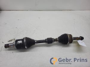 Gebruikte Aandrijfas links-voor Lexus CT 200h 1.8 16V Prijs € 75,00 Margeregeling aangeboden door Autorec. Gebr. Prins b.v.