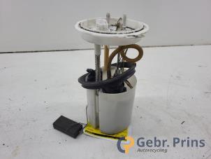 Gebruikte Tank element Pomp Volkswagen Golf V (1K1) 1.4 16V Prijs € 35,00 Margeregeling aangeboden door Autorec. Gebr. Prins b.v.