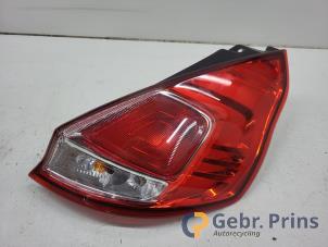Gebruikte Achterlicht rechts Ford Fiesta 6 (JA8) 1.25 16V Prijs € 35,00 Margeregeling aangeboden door Autorec. Gebr. Prins b.v.