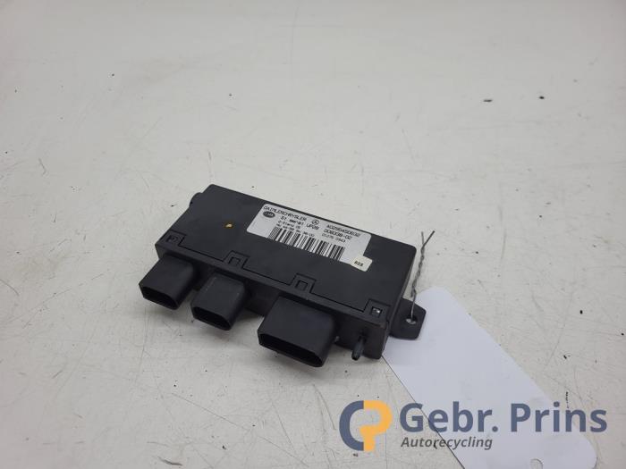 Gebruikte ABS Computer Mercedes CLK (C208) 2.0 200K Evo 16V Prijs € 30,00 Margeregeling aangeboden door Autorec. Gebr. Prins b.v.