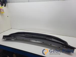 Gebruikte Paravan Mercedes B (W245) 2.0 B-200 16V Prijs € 25,00 Margeregeling aangeboden door Autorec. Gebr. Prins b.v.