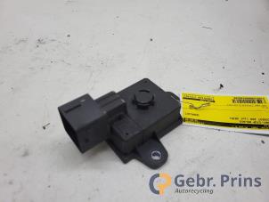 Gebruikte Start/Stop relais Peugeot 208 I (CA/CC/CK/CL) 1.2 12V e-THP PureTech 110 Prijs € 30,00 Margeregeling aangeboden door Autorec. Gebr. Prins b.v.