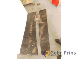 Gebruikte Veerblad achter Volkswagen Caddy III (2KA,2KH,2CA,2CH) 1.6 TDI 16V Prijs € 90,75 Inclusief btw aangeboden door Autorec. Gebr. Prins b.v.