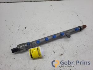 Gebruikte Injector brug Audi A3 (8P1) 1.6 TDI 16V Prijs € 150,00 Margeregeling aangeboden door Autorec. Gebr. Prins b.v.