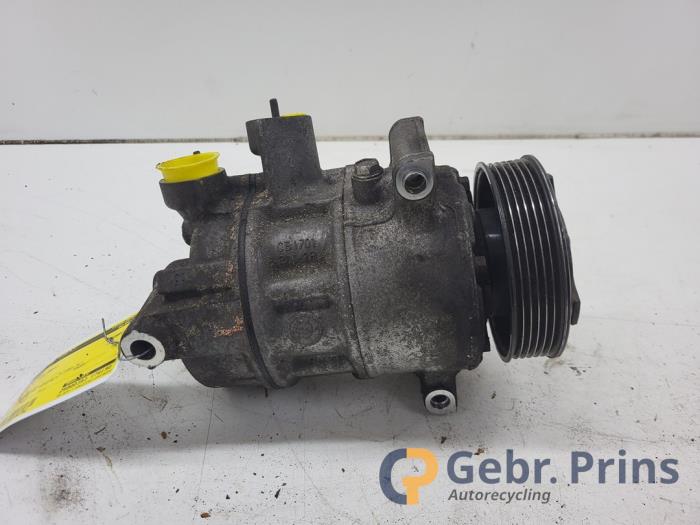 Gebruikte Aircopomp Audi A3 (8P1) 1.6 TDI 16V Prijs € 75,00 Margeregeling aangeboden door Autorec. Gebr. Prins b.v.