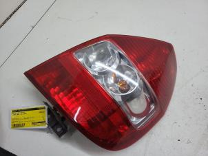 Gebruikte Achterlicht rechts Honda Jazz (GD/GE2/GE3) 1.2 i-DSi Prijs € 30,00 Margeregeling aangeboden door Autorec. Gebr. Prins b.v.