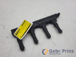 Gebruikte Bobine Opel Astra H (L48) 1.4 16V Twinport Prijs € 20,00 Margeregeling aangeboden door Autorec. Gebr. Prins b.v.