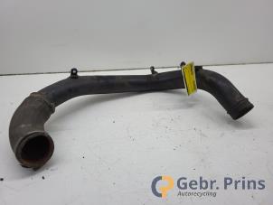 Gebruikte Intercooler Buis Volvo V60 I (FW/GW) 2.4 D6 20V AWD Twin Engine Plug-in Hybrid Prijs € 25,00 Margeregeling aangeboden door Autorec. Gebr. Prins b.v.