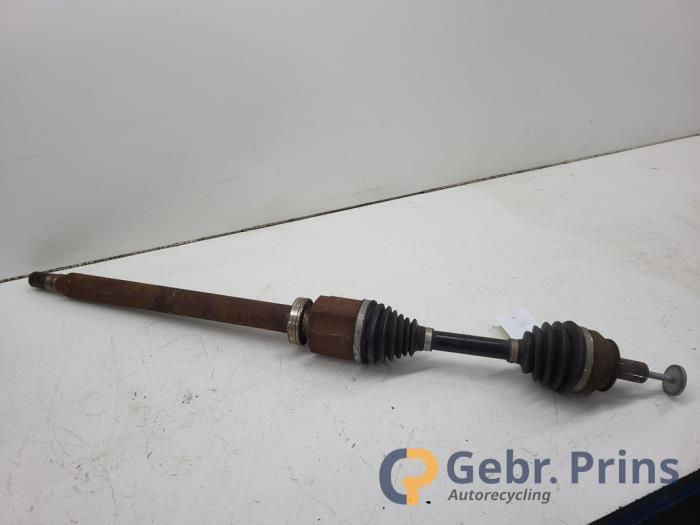 Gebruikte Aandrijfas rechts-voor Volvo V60 I (FW/GW) 2.4 D6 20V AWD Twin Engine Plug-in Hybrid Prijs € 75,00 Margeregeling aangeboden door Autorec. Gebr. Prins b.v.