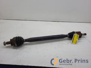 Gebruikte Homokineetas rechts-voor Seat Ibiza IV SC (6J1) 1.0 EcoTSI 12V Prijs € 50,00 Margeregeling aangeboden door Autorec. Gebr. Prins b.v.