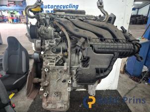 Gebruikte Motor Renault Twingo III (AH) 1.0 SCe 70 12V Prijs € 500,00 Margeregeling aangeboden door Autorec. Gebr. Prins b.v.