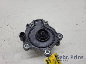 Gebruikte Waterpomp Toyota Corolla (E21/EA1/EH1) 1.8 16V Hybrid Prijs € 35,00 Margeregeling aangeboden door Autorec. Gebr. Prins b.v.