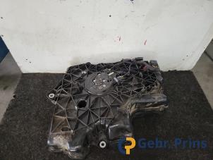 Gebruikte Adblue tank Volkswagen Transporter T6 2.0 TDI Prijs € 423,50 Inclusief btw aangeboden door Autorec. Gebr. Prins b.v.