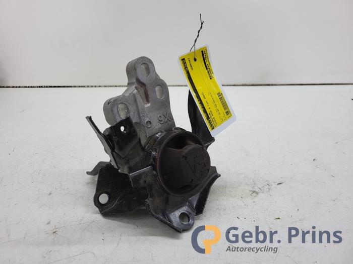 Gebruikte Motorrubber Toyota Aygo X 1.0 12V VVT-i Prijs € 50,00 Margeregeling aangeboden door Autorec. Gebr. Prins b.v.