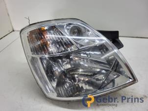 Gebruikte Koplamp rechts Kia Picanto (BA) 1.0 12V Prijs € 35,00 Margeregeling aangeboden door Autorec. Gebr. Prins b.v.