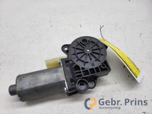 Gebruikte Motor portierruit Ford Fusion 1.6 16V Prijs € 20,00 Margeregeling aangeboden door Autorec. Gebr. Prins b.v.