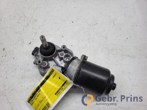 Gebruikte Ruitenwissermotor voor Mazda 2 (DE) 1.3 16V S-VT Prijs € 40,00 Margeregeling aangeboden door Autorec. Gebr. Prins b.v.
