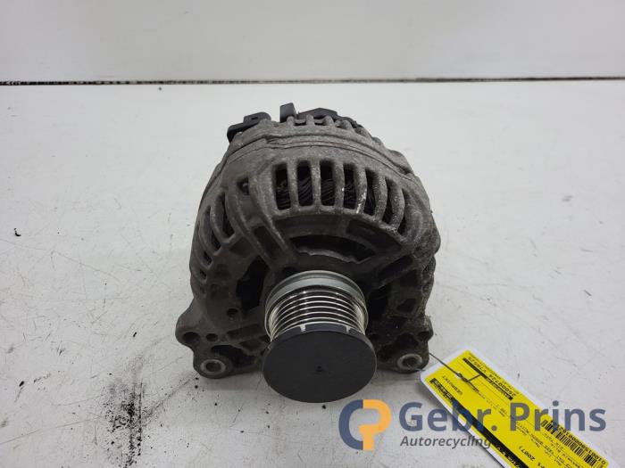 Gebruikte Dynamo Volkswagen Polo IV (9N1/2/3) 1.4 TDI 70 Prijs € 35,00 Margeregeling aangeboden door Autorec. Gebr. Prins b.v.