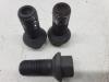 Toyota Aygo X 1.0 12V VVT-i Wielbouten set