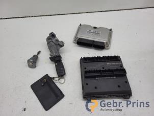 Gebruikte Kontaktslot + computer Volkswagen Polo IV (9N1/2/3) 1.4 TDI 70 Prijs € 75,00 Margeregeling aangeboden door Autorec. Gebr. Prins b.v.