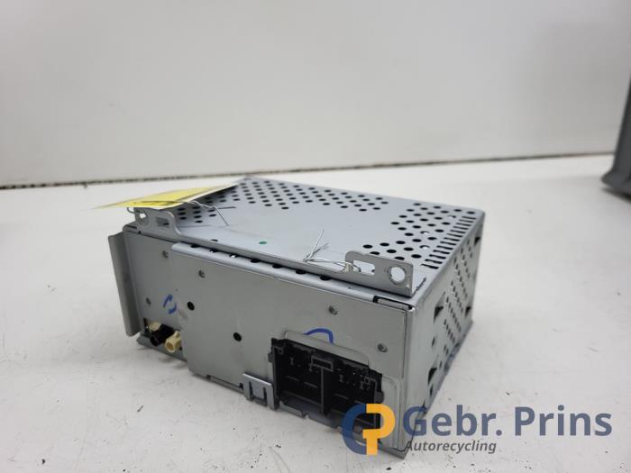 Gebruikte Radio module Ford Transit 2.0 TDCi 16V Eco Blue 130 Prijs € 181,50 Inclusief btw aangeboden door Autorec. Gebr. Prins b.v.