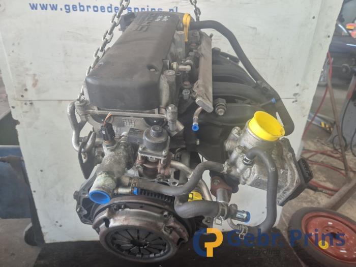 Motor van een Suzuki Swift (ZA/ZC/ZD1/2/3/9) 1.3 VVT 16V 2008